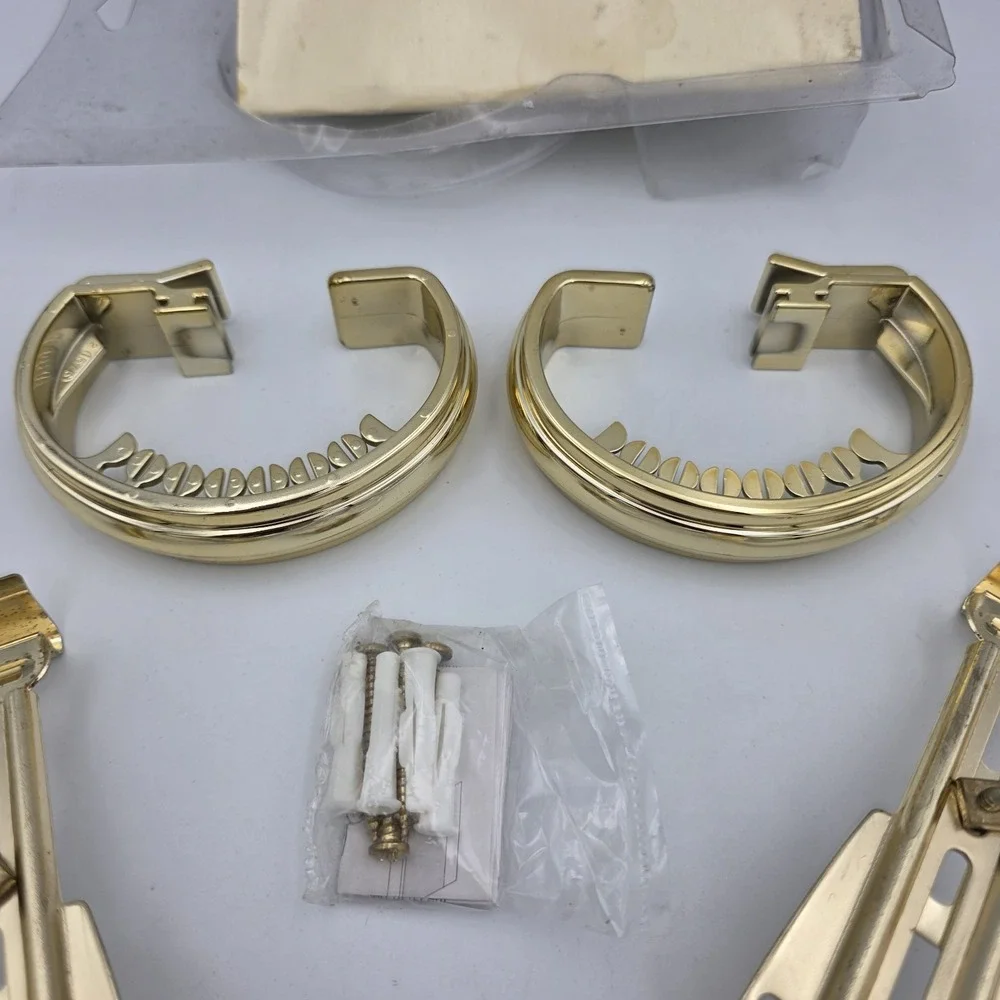 Wamsutta Windsor Gold Colored C-Ring Curtain Swagholder / Holdback NEW
